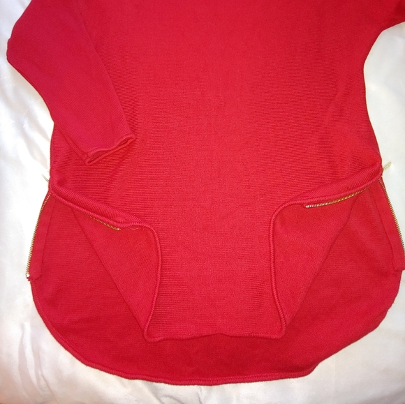 EUC Plus Size MICHAEL by Michael Kors Red Sweater with Gold Zip Detail – Size 1X - Picture 8 of 16